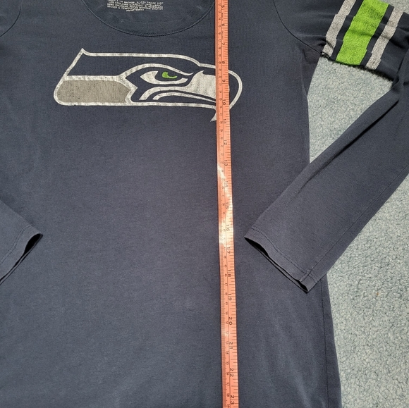 Seahawks long sleeve - Picture 4 of 7